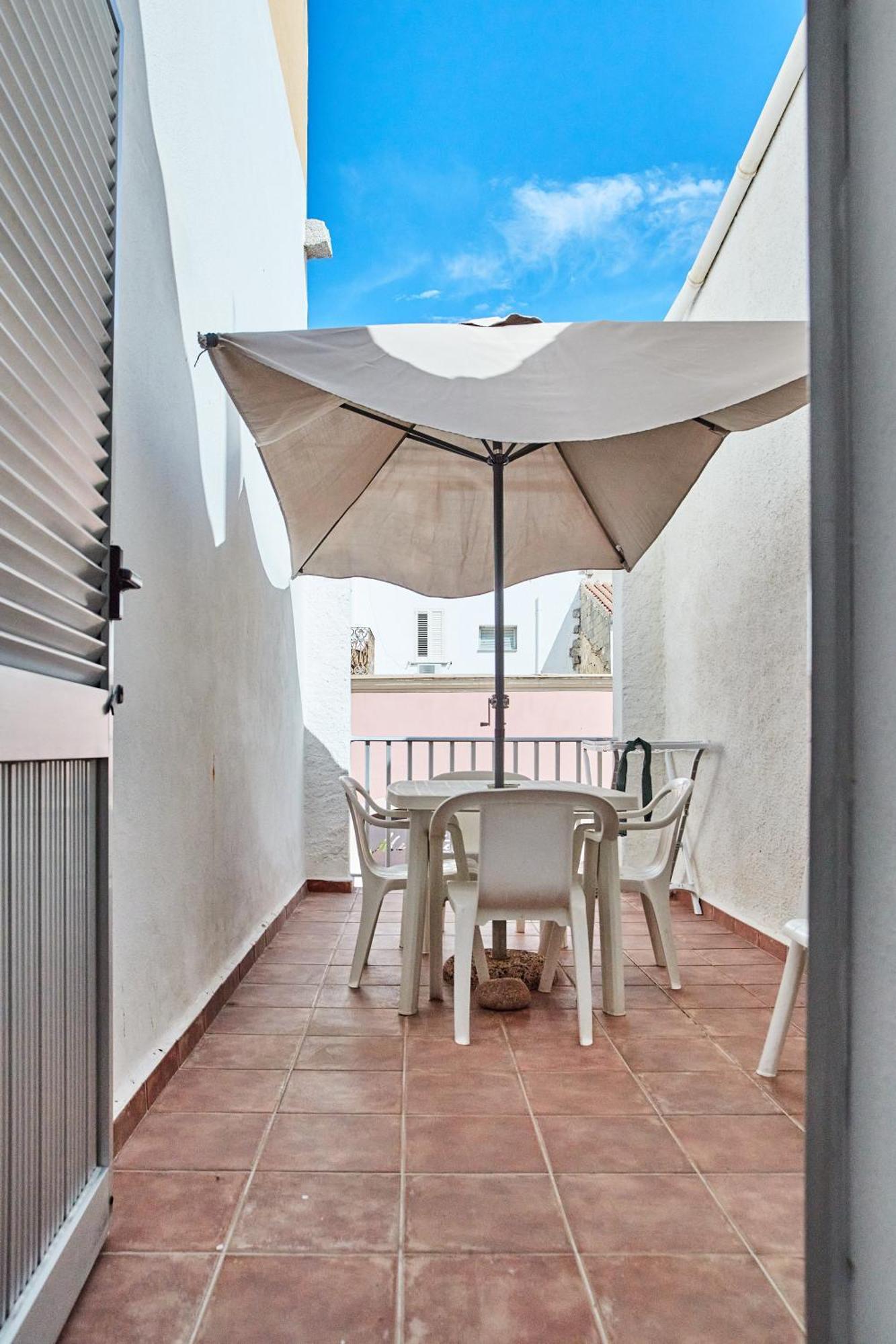 Ferienwohnung House Giua La Punzesa Santa Teresa Gallura Exterior foto